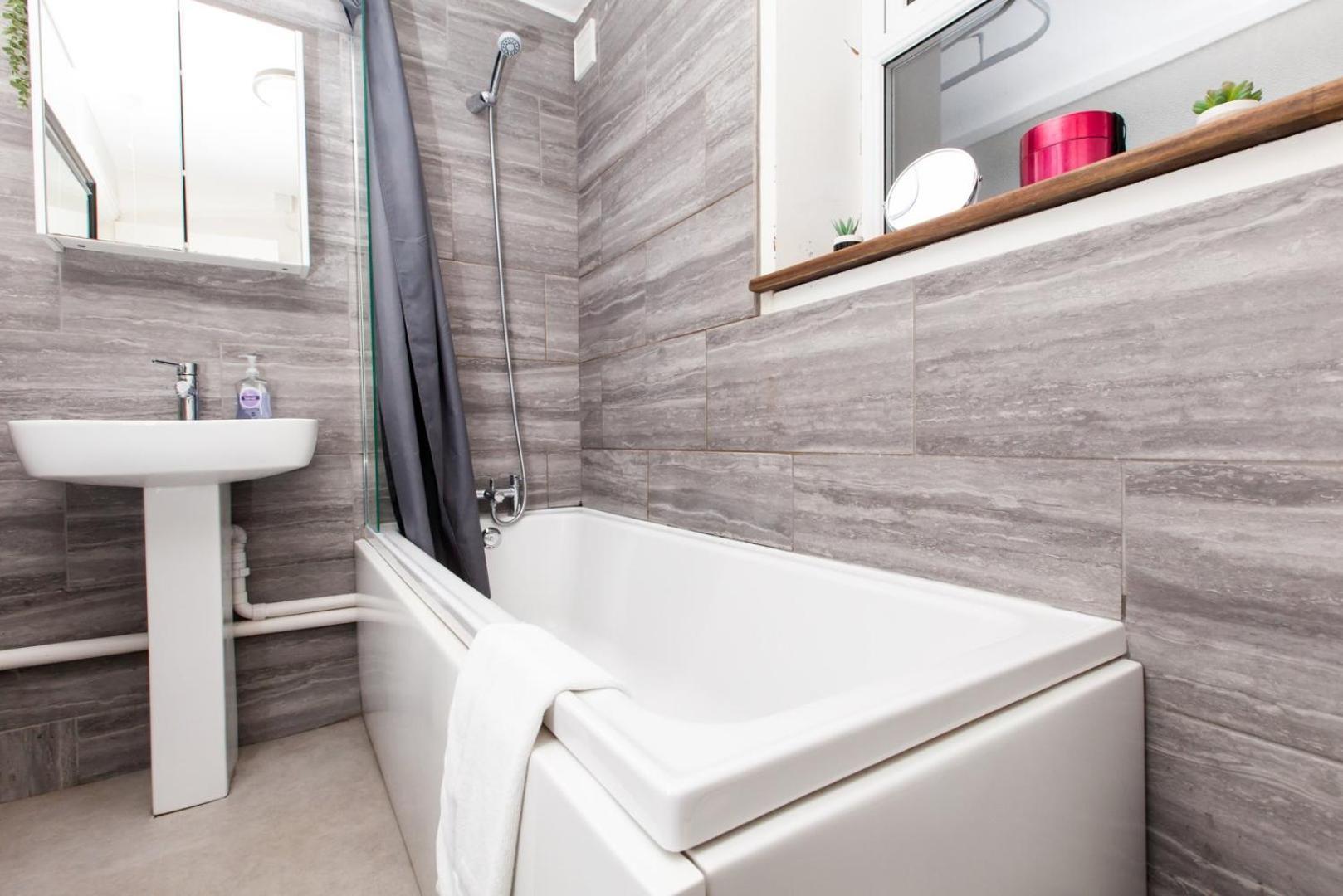 Guestready - Classy Studio In Brighton Apartment Bagian luar foto